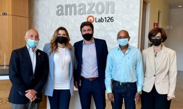 IMPULSAN AMAZON Y GOBIERNO DE BC CAPACITACIÓN EN TECNOLOGÍA