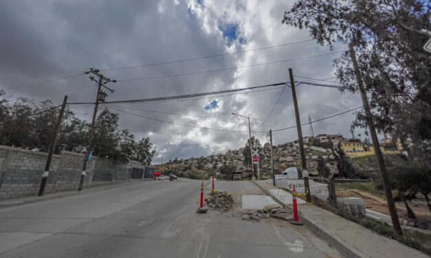 REEMPLAZAN TUBERÍAS DE DRENAJES TAPONEADOS EN TECATE