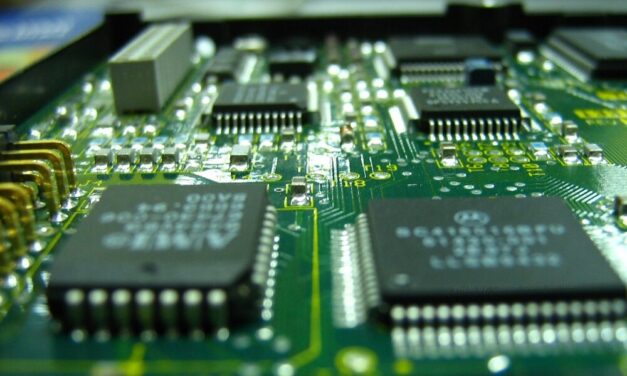 SE PARALIZA LA MITAD DE LA PRODUCCIÓN MUNDIAL DE NEÓN PARA CHIPS