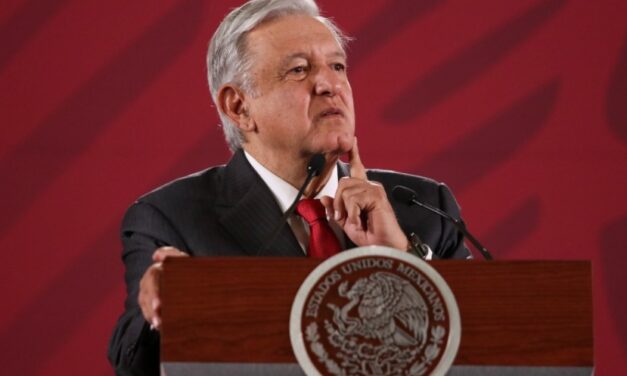 ANALIZA AMLO QUITAR IEPS A GASOLINAS