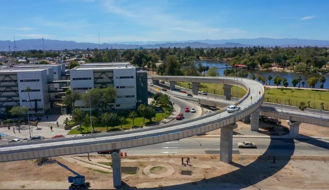 Dieron apertura al Distribuidor Vial Eje Central en Mexicali