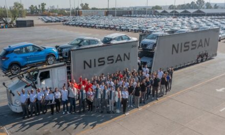 Es Nissan la primera automotriz en México en contar con flota de madrinas
