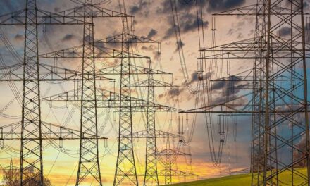 Pide CCE listado de municipios que podrían sufrir apagones eléctricos