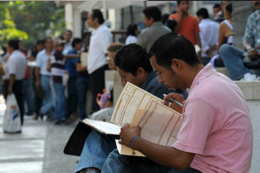 Aumentó 13.5% la población desempleada en México por insatisfacción laboral