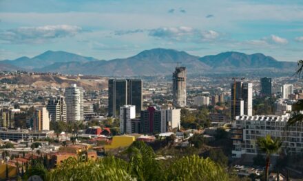 Está Tijuana rezagada en mejora regulatoria
