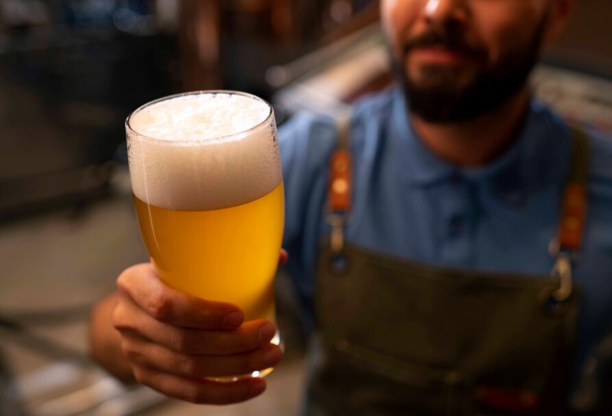 Busca CETYS apoyar a emprendedores de la cerveza artesanal