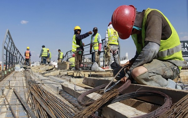 Implica reforma laboral reducir 25% de la jornada de trabajo en la construcción