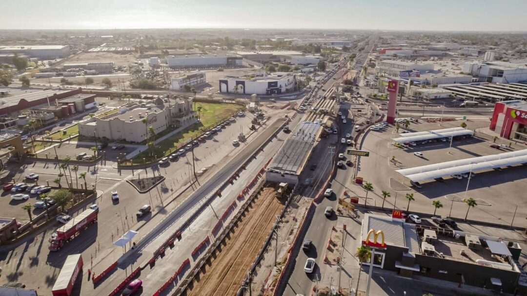 Dan apertura a 1ra etapa del distribuidor Lázaro Cárdenas-Carranza en Mexicali