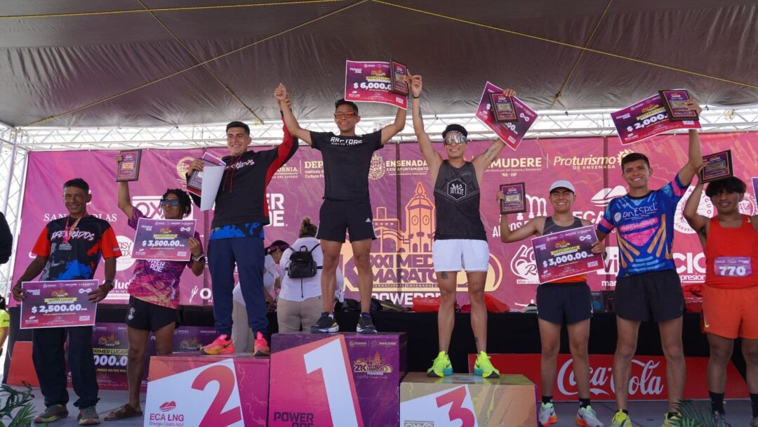 Se vivió con éxito el XXI Medio Maratón Powerade Ensenada 2024