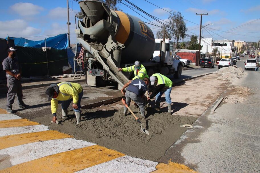 Resaltan importancia de las fianzas en las obras públicas y contrato mercantil