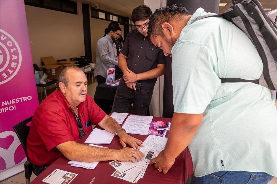 Ofertó STPS 600 vacantes de empleos para universitarios en Mexicali