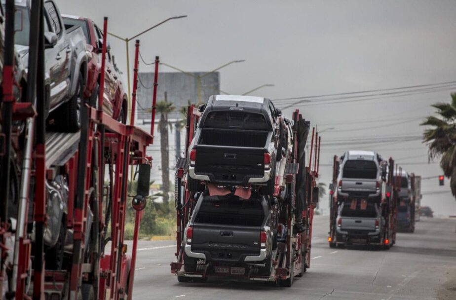 Preocupa a transportistas de carga retrasos en aduana mexicana