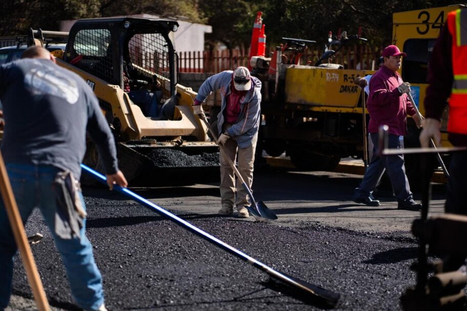 Invertirán 4.4 mdp en 4 obras de pavimentación en zona centro de Ensenada