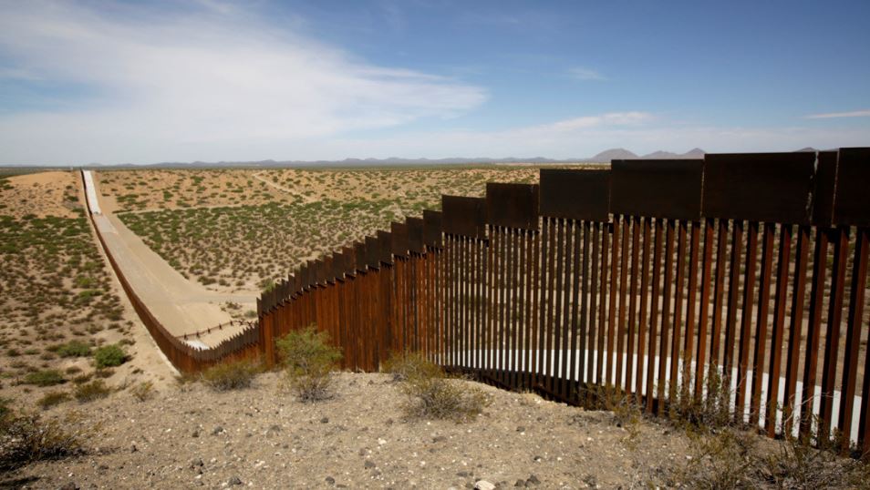 Comenzará Trump la ampliación del muro en la frontera con México